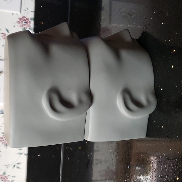 2 Male Sunglass/Glasses Display Heads - Picture 5 of 5